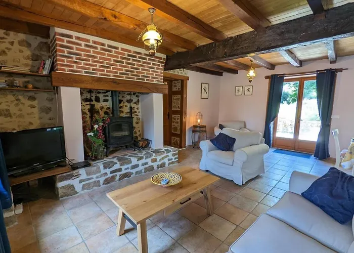 Spacieuse Maison A Avec Jardin Privatif - Fr-1-653-213 بيت للعطل *