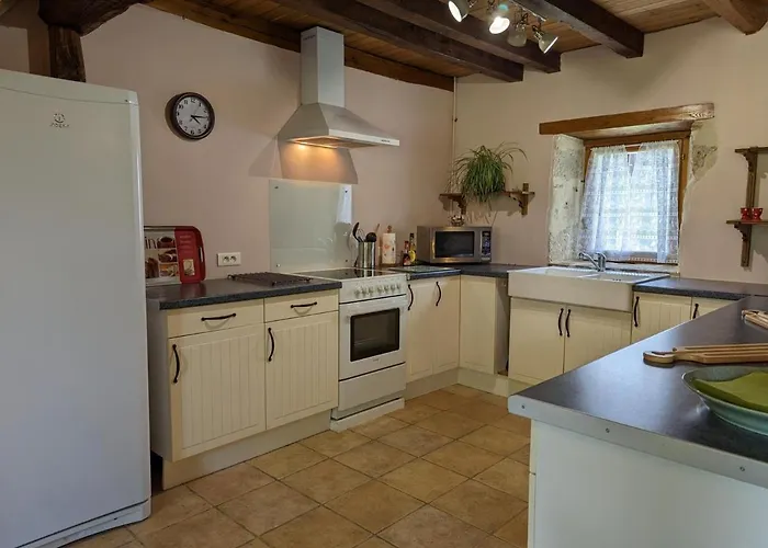 بيت للعطل Spacieuse Maison A Avec Jardin Privatif - Fr-1-653-213